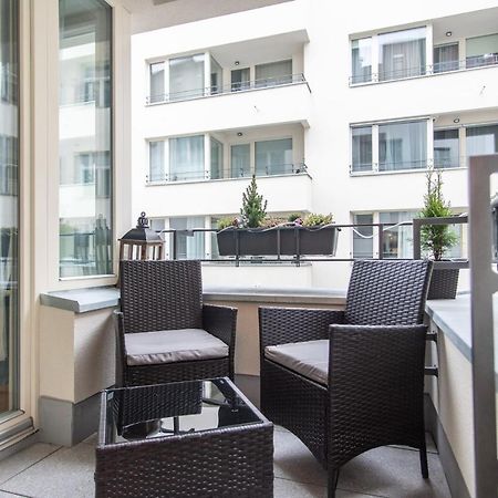 Apartment With Balcony Prague Exterior photo